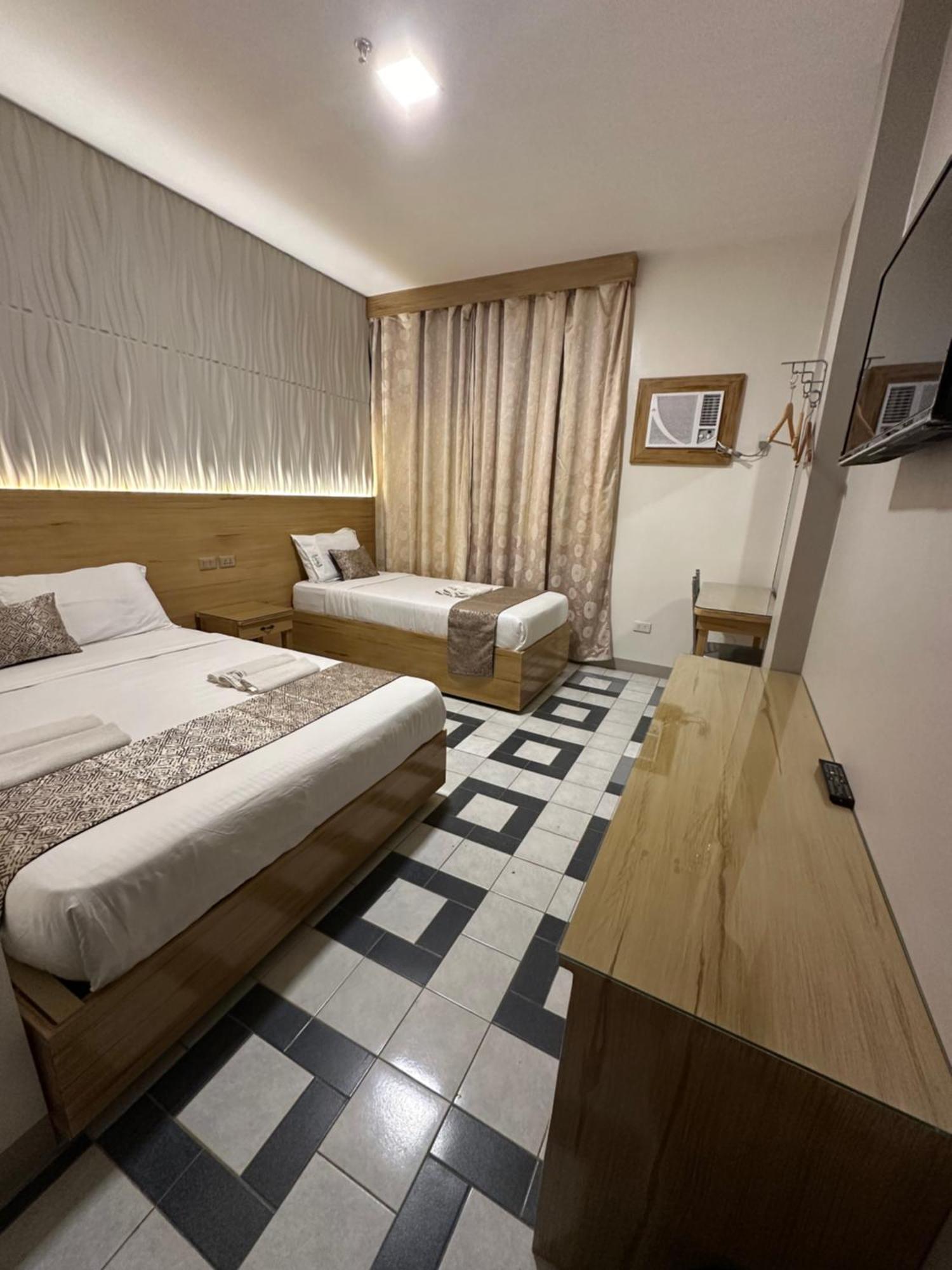 Bamboo Garden Bussiness Inn Dipolog City Exterior foto
