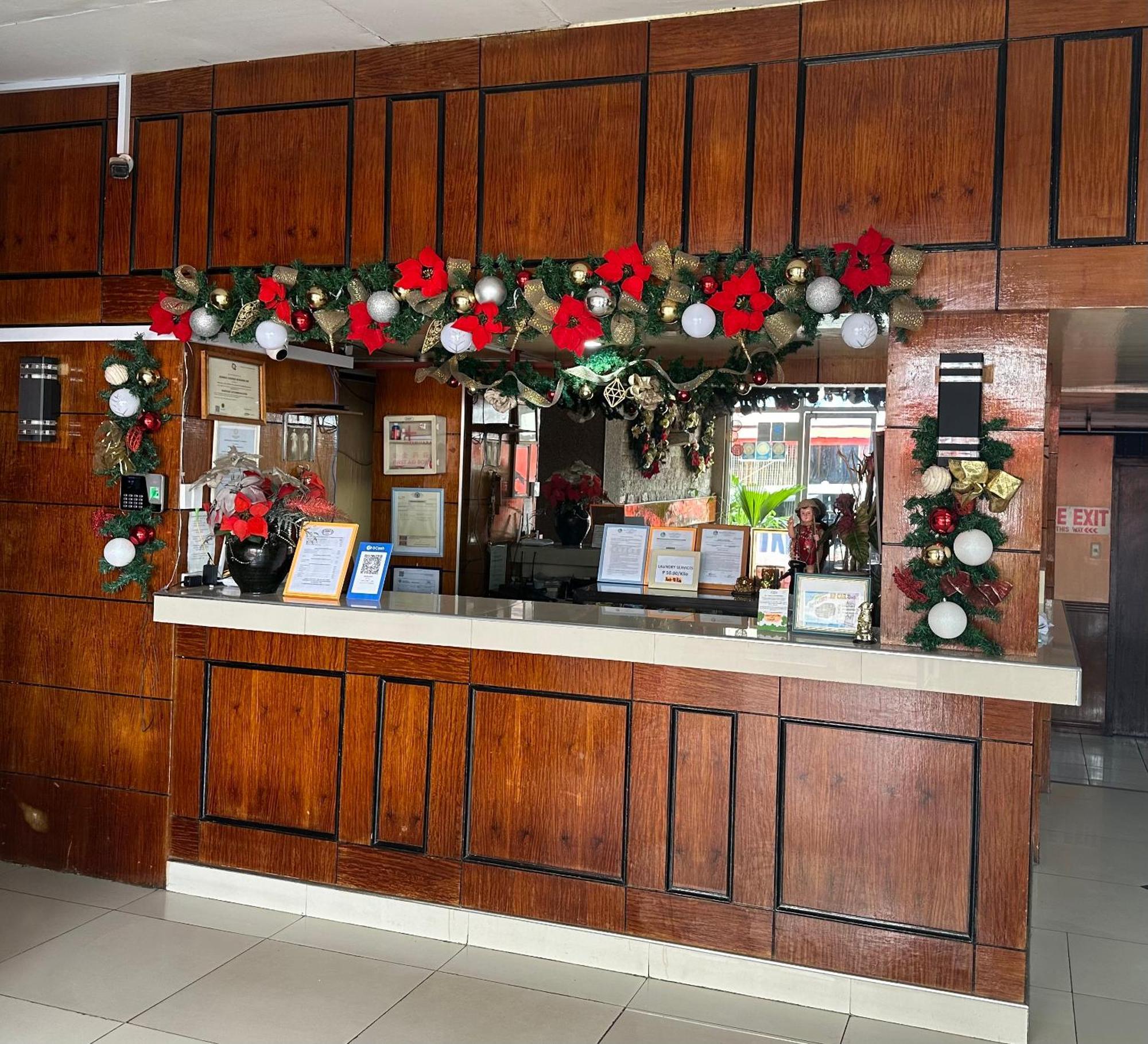 Bamboo Garden Bussiness Inn Dipolog City Exterior foto