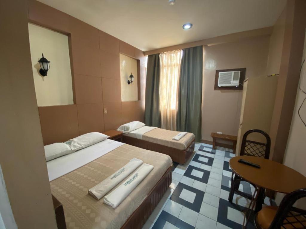 Bamboo Garden Bussiness Inn Dipolog City Exterior foto